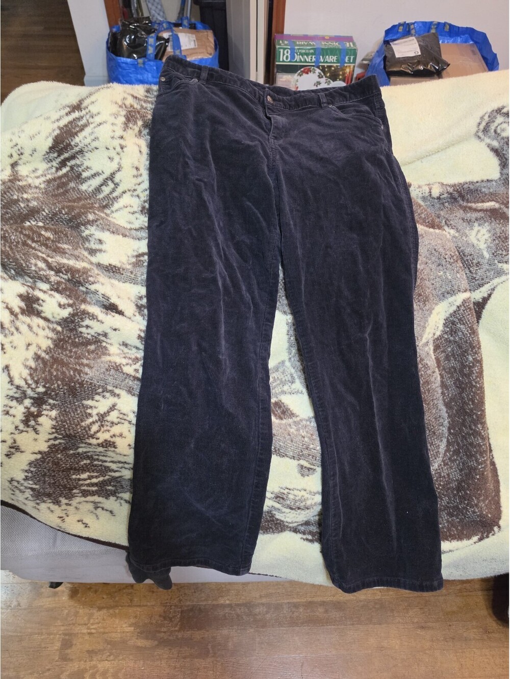 Woolrich Women's Black Corduroy Pants Size 14 Straight Leg Pants